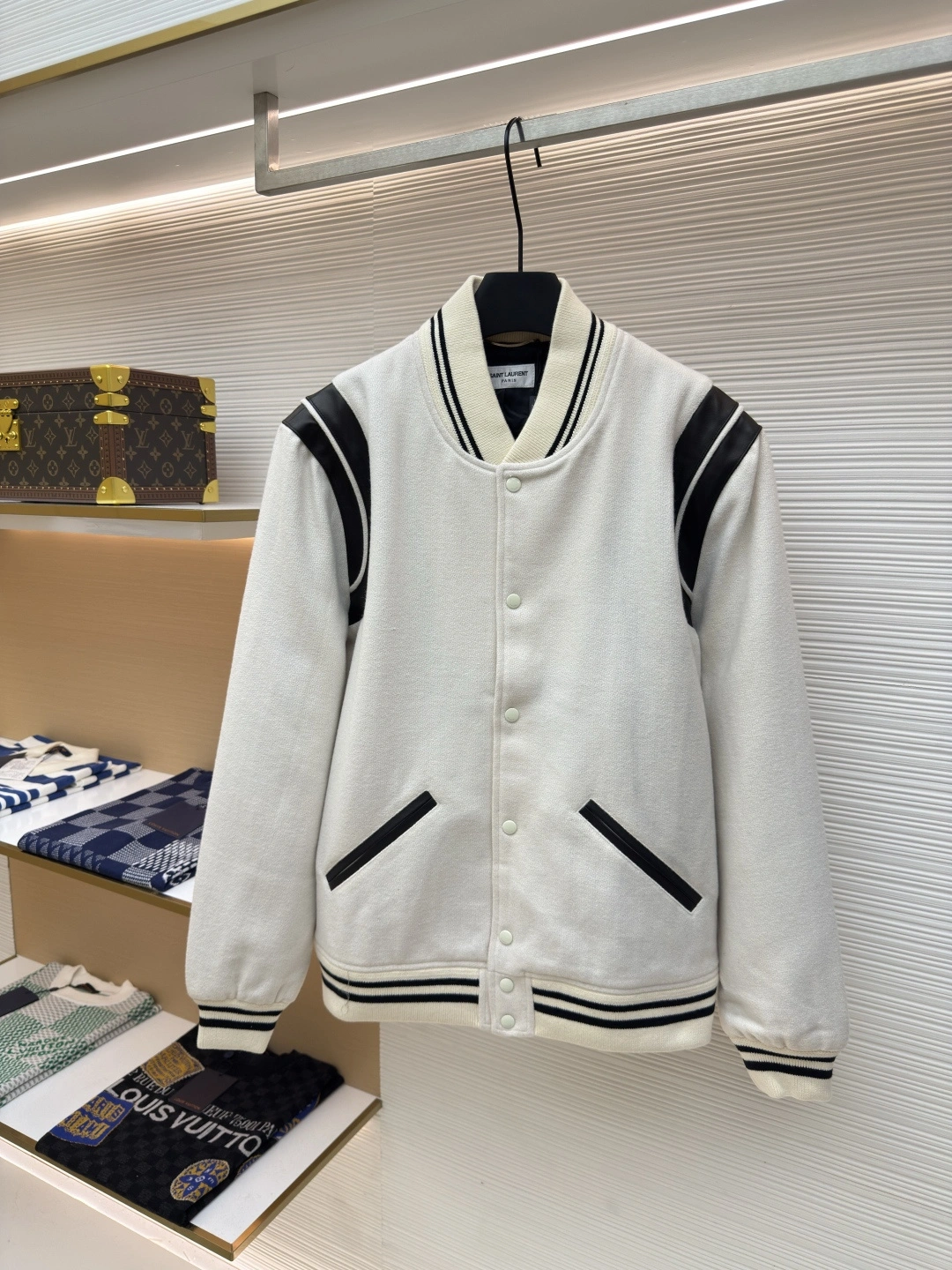 wg.luxury-- Yv5s wool 2colour item:E-F509L0535-2H